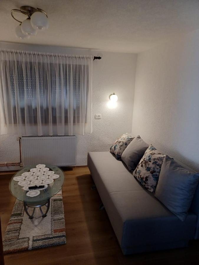 Apartman Soljac Perusic Exterior photo